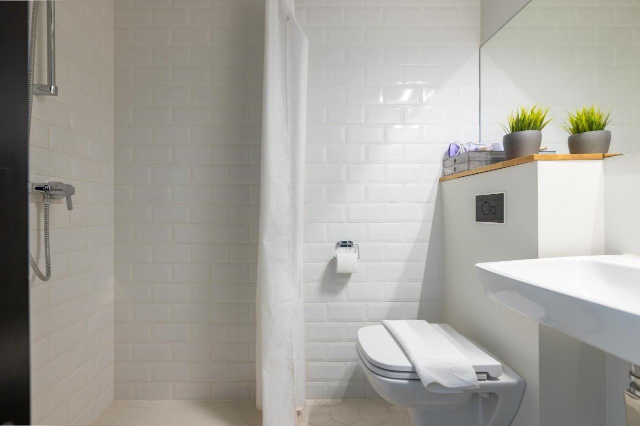 Estonishing Stay Mere Residence Tallinn Buitenkant foto