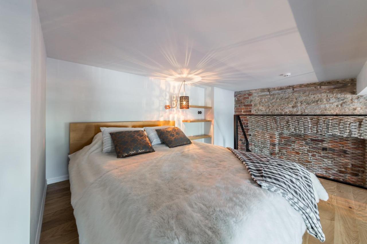 Estonishing Stay Mere Residence Tallinn Buitenkant foto