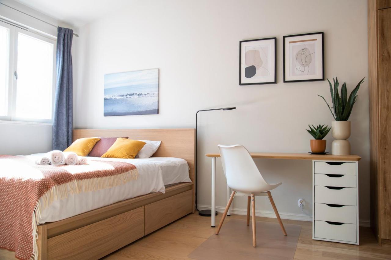 Estonishing Stay Mere Residence Tallinn Buitenkant foto