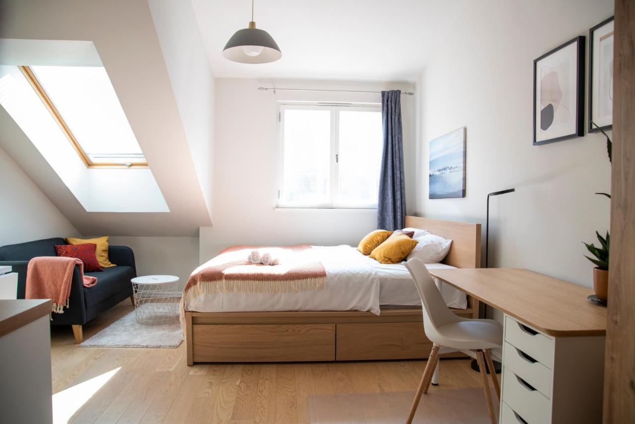 Estonishing Stay Mere Residence Tallinn Buitenkant foto